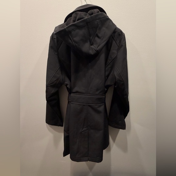 Liz Claiborne Women’s Belted Lightweight Softshell Trench Jacket - Picture 5 of 9